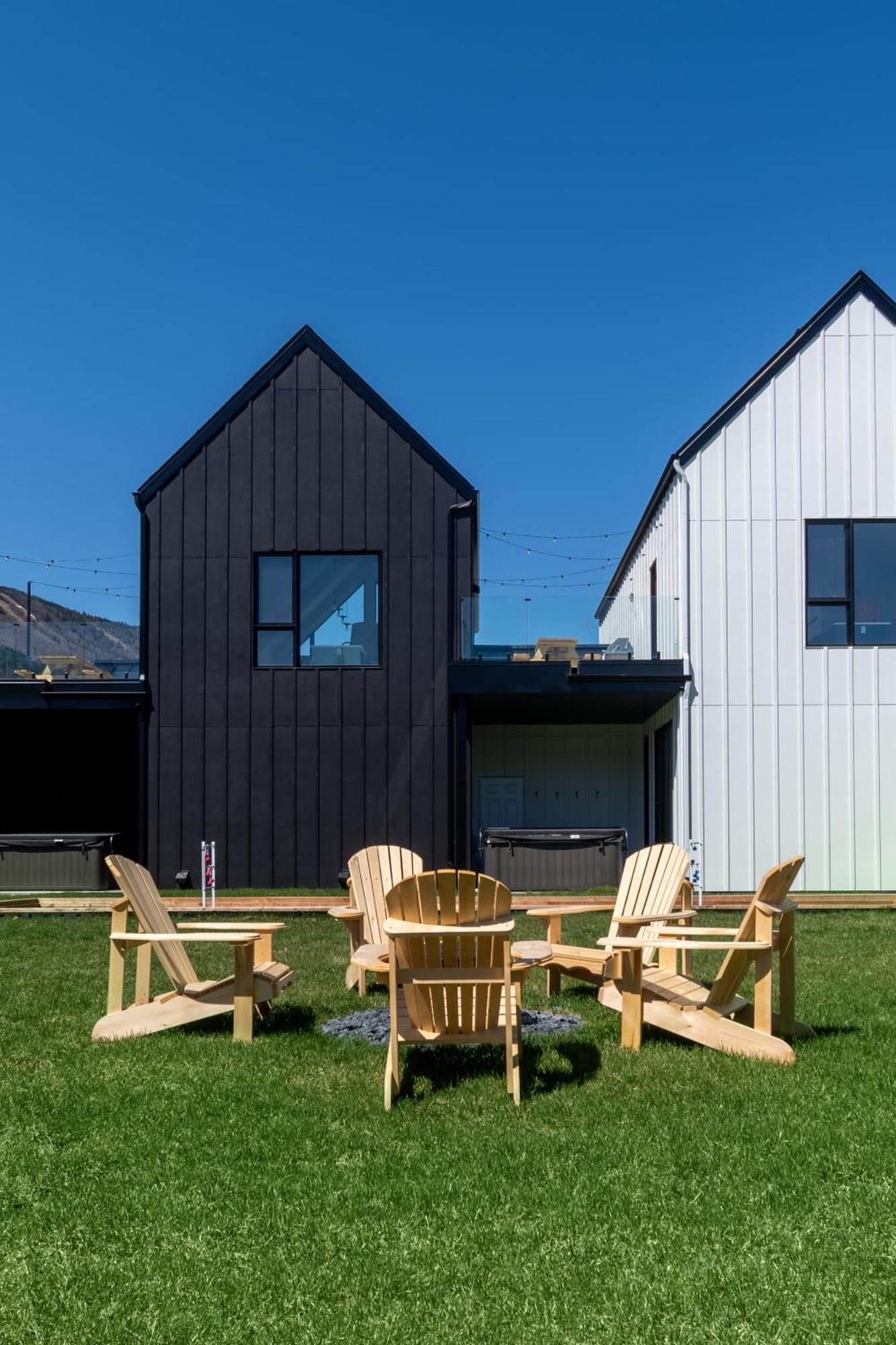 Sofa Villas Mont Sainte-Anne Beaupre Exterior photo