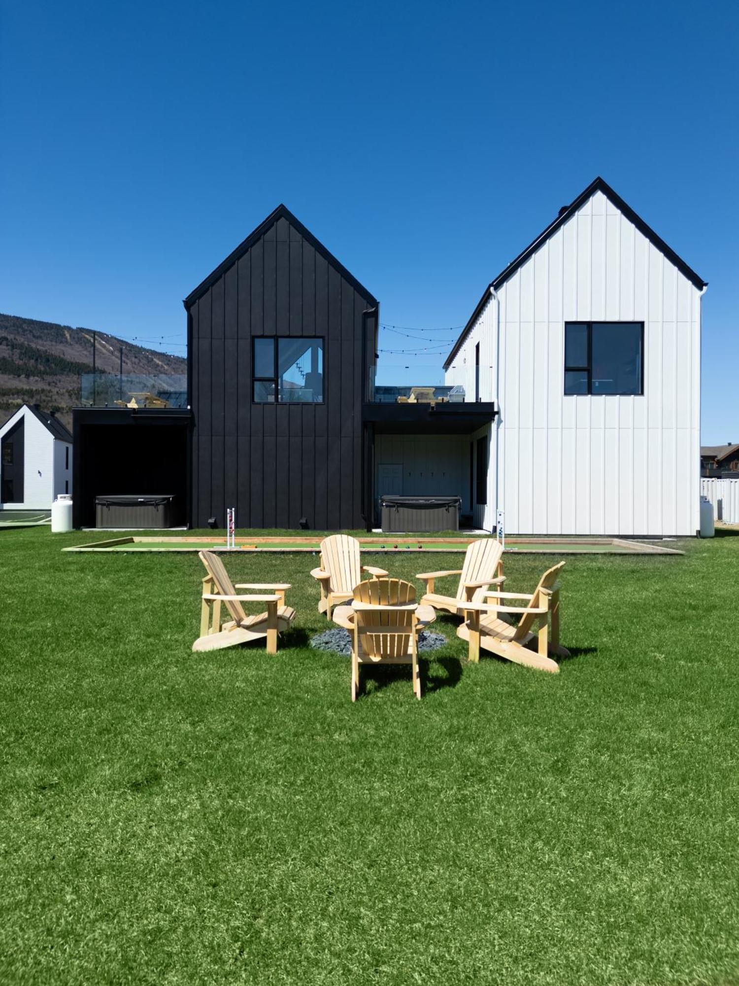 Sofa Villas Mont Sainte-Anne Beaupre Exterior photo