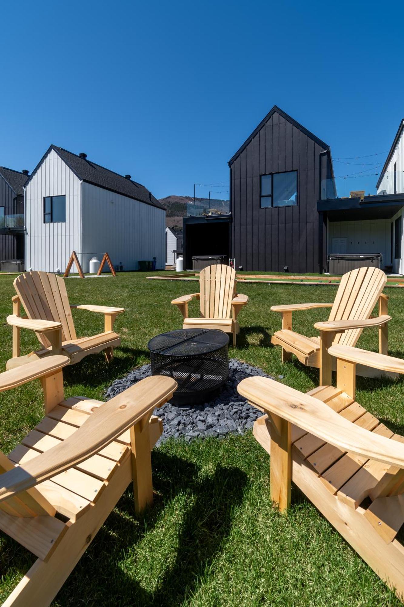 Sofa Villas Mont Sainte-Anne Beaupre Exterior photo