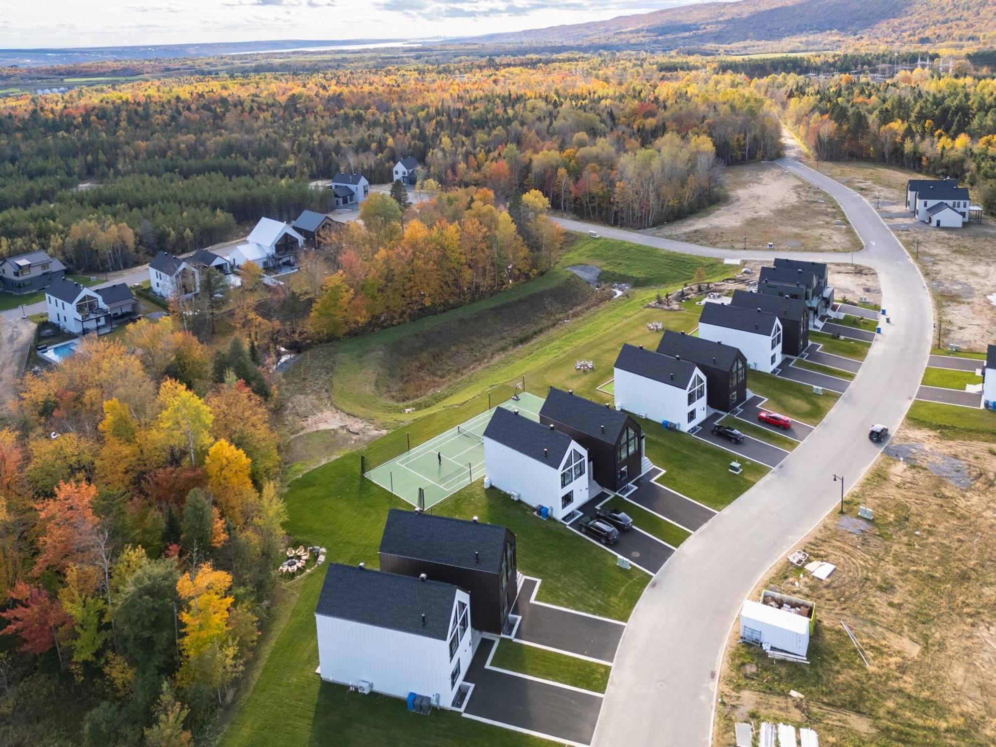 Sofa Villas Mont Sainte-Anne Beaupre Exterior photo
